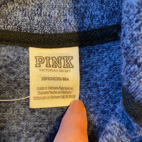NWOT PINK Victoria’s Secret Half Zip Fleece Lined Sweatshirt - Picture 2 of 6